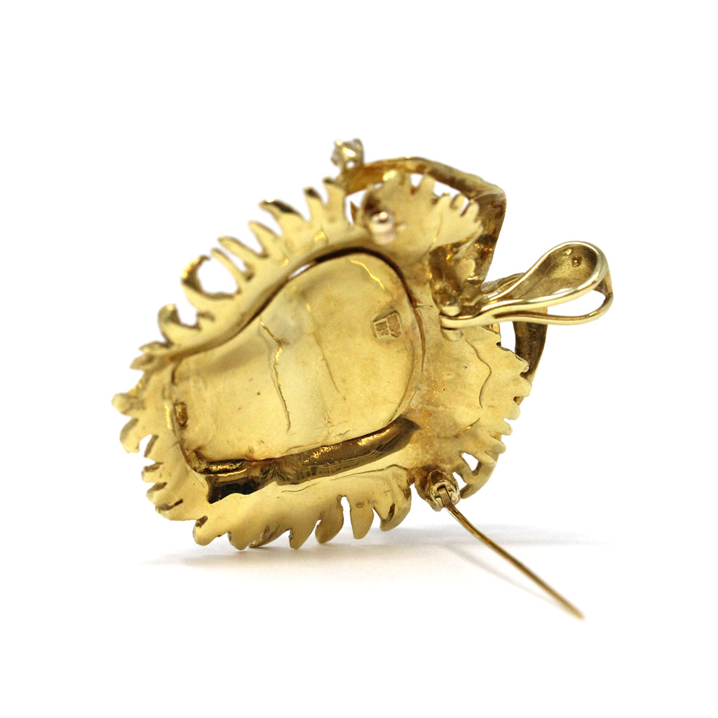 Handmade 18k yellow gold and diamond lion brooch/pendant back view