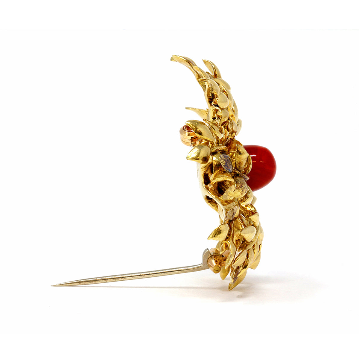 Tiffany &amp; Co. 18 Karat Red Coral and Yellow Gold Brooch pin view