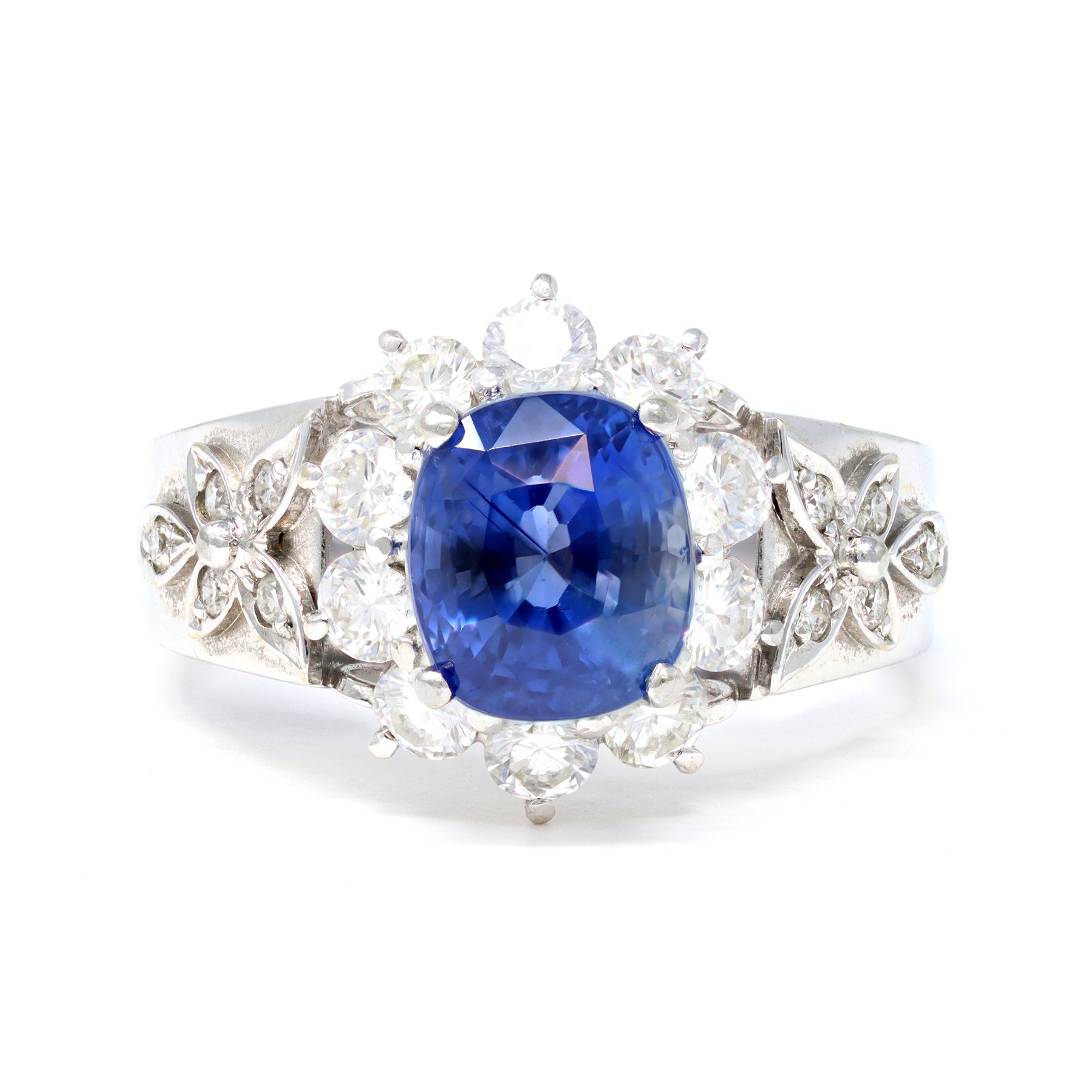 Sapphire and Diamond Cocktail Ring CA 1980 in 18K top view