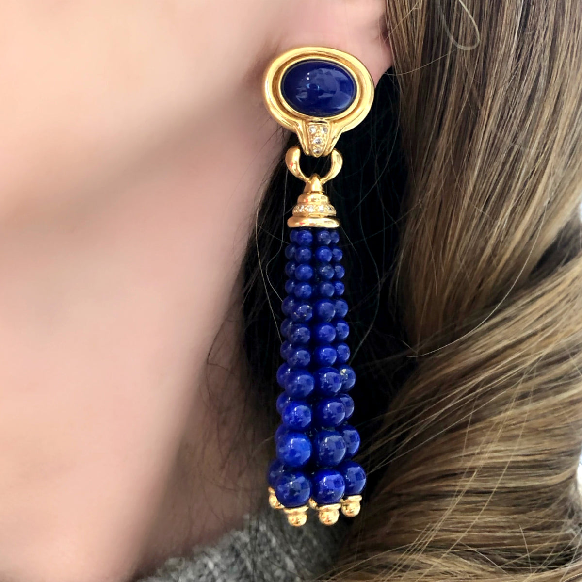 Pair of 1970s 18-Karat Yellow Gold Lapis Lazuli Tassel Bead Ear-Clips