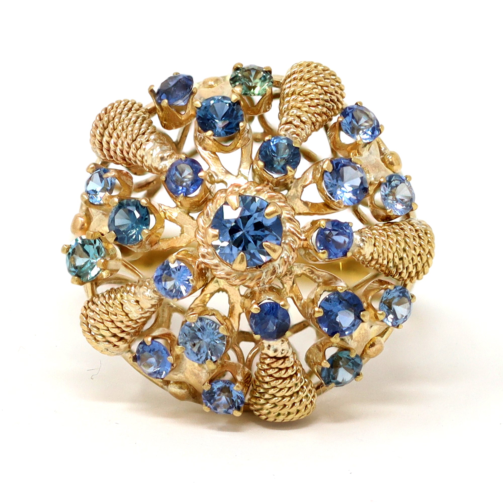 1930s 14 karat yellow gold sapphire dome ring top view