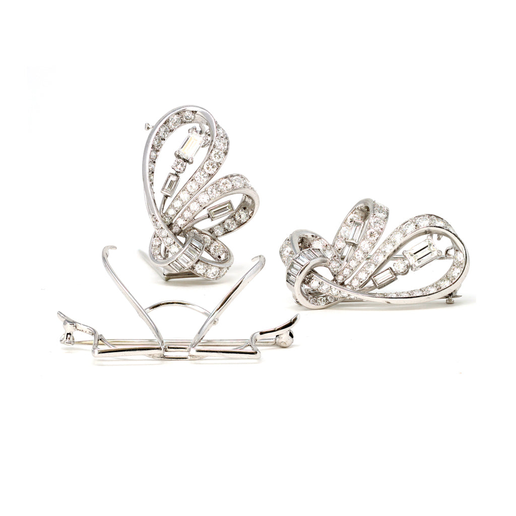 8.50 Carat Diamonds Double Clips/Brooch in Platinum and Gold, circa 1940 disassembled view