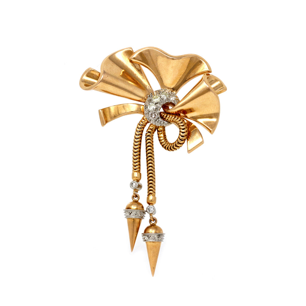 1940s Retro Diamond and Pink Gold Bow Brooch front view