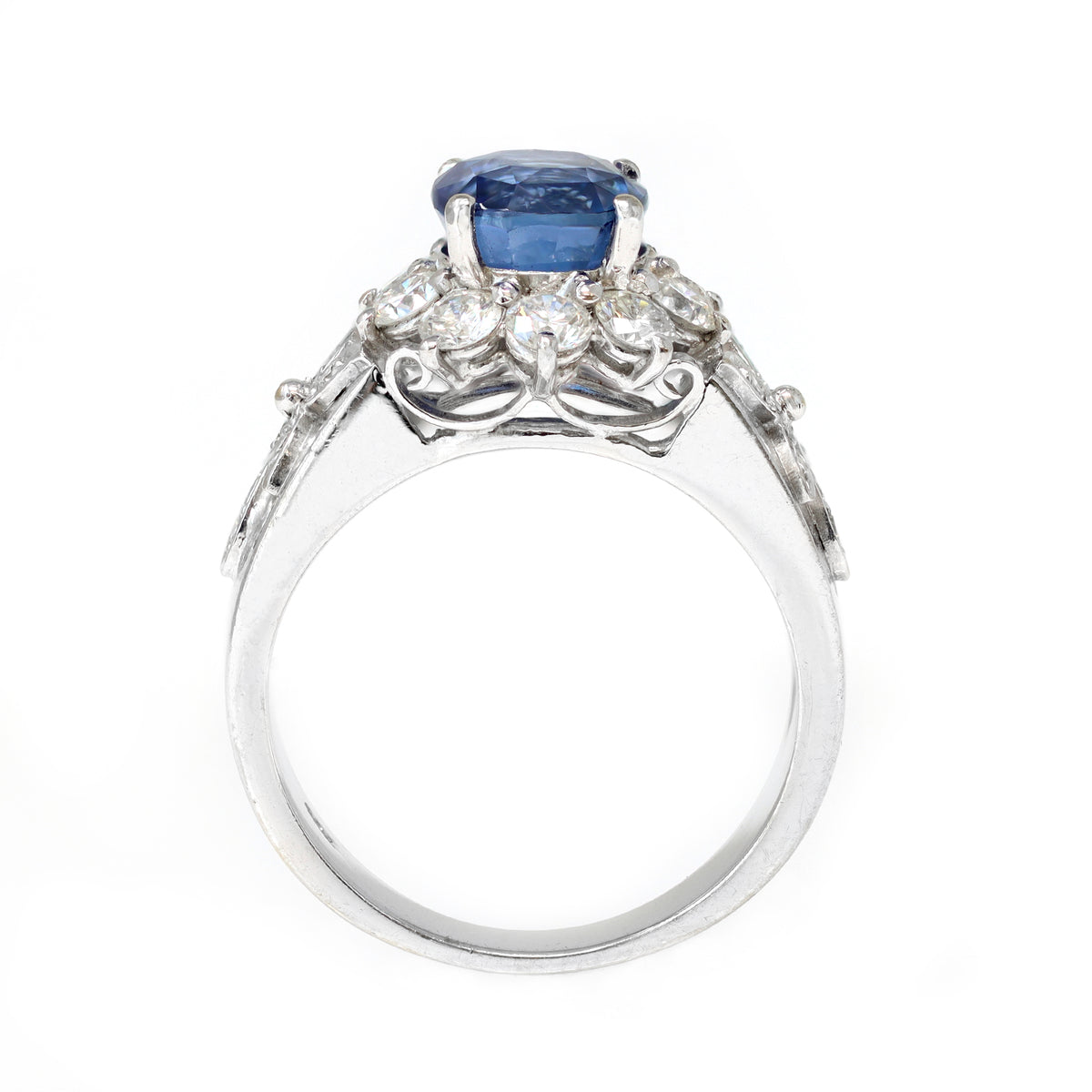 Sapphire and Diamond Cocktail Ring CA 1980 in 18K front view