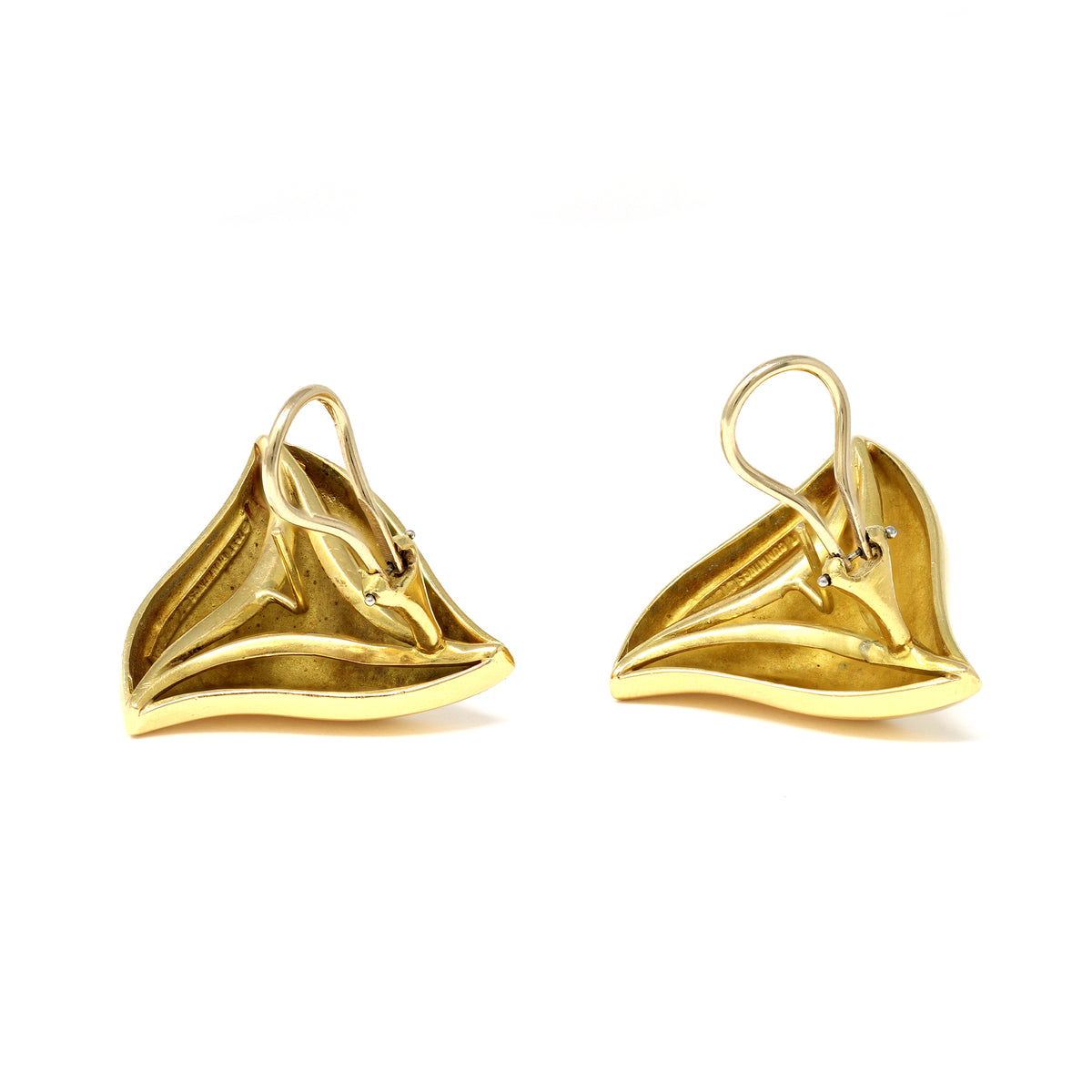 Signed Angela Cummings Pyramidal Clip On Earrings in 18 Karat Yellow Gold back view