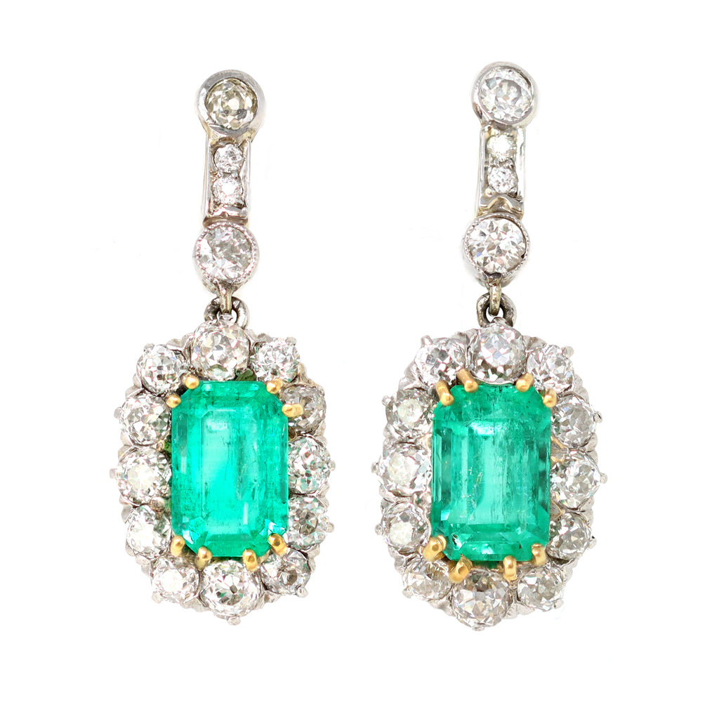 Vintage Platinum on Gold Colombian Emerald and Diamonds Clip-On Earrings front view