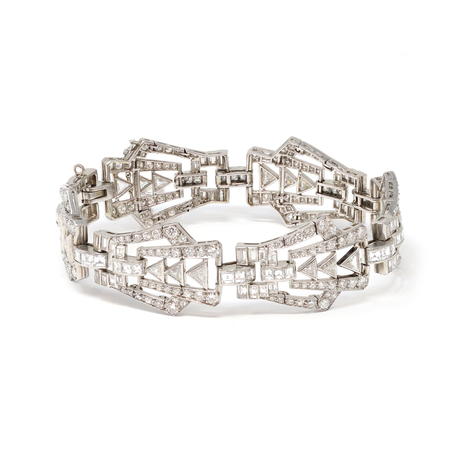 Circa 1925 Art Deco Diamond and Platinum Bracelet front view