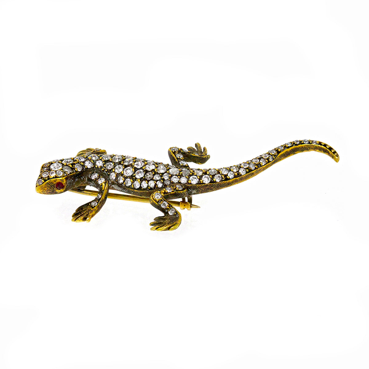 1960s 18 Karat Yellow Gold Gecko Brooch with Diamonds and Rubies side view