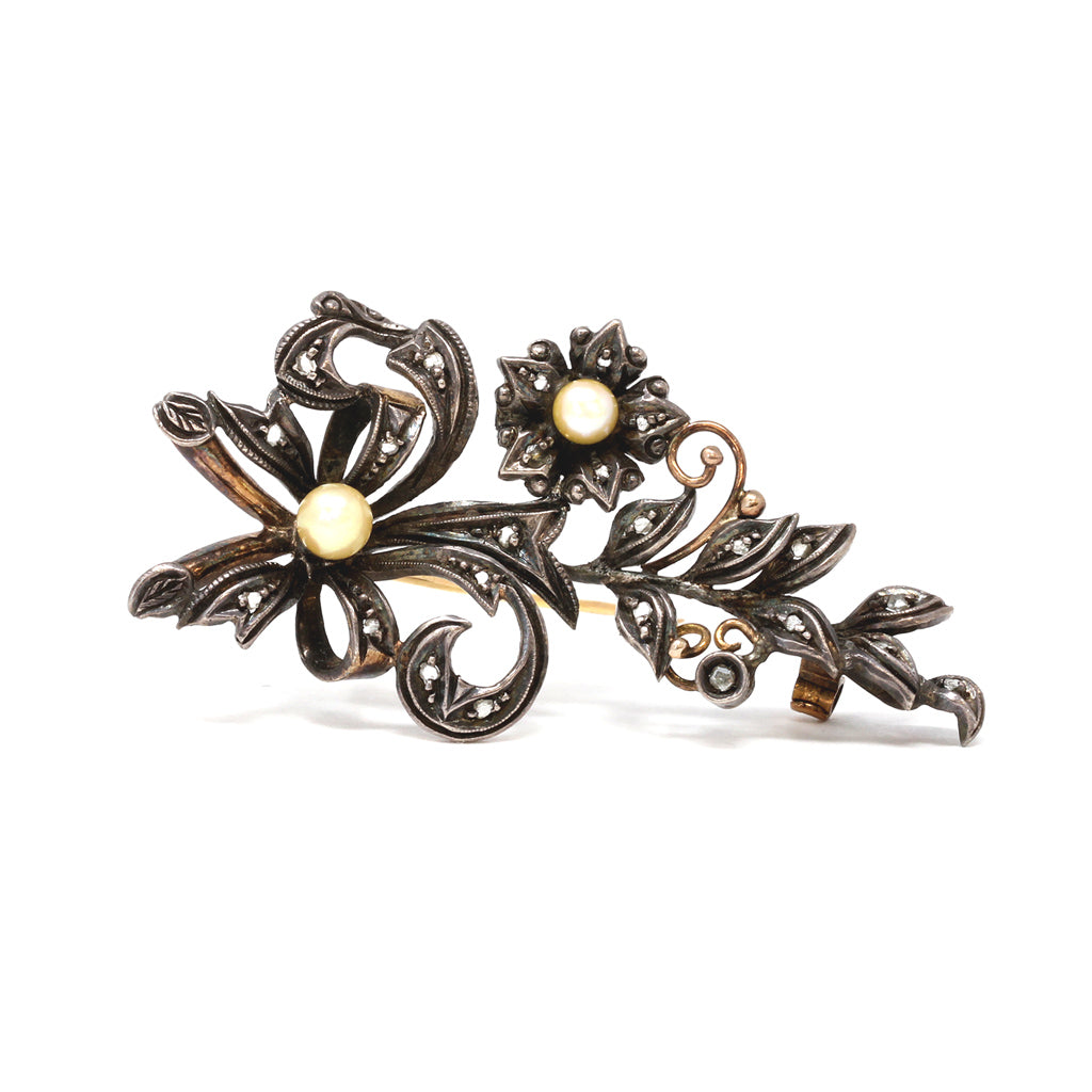 French Victorian Diamond and Pearl Brooch front view