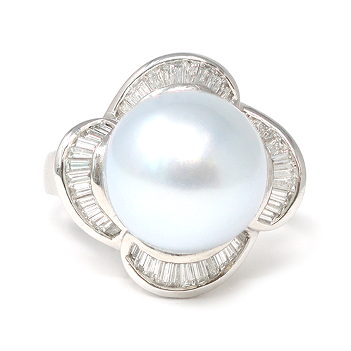 Ballerina South Sea Pearl and Diamond Cocktail Ring in Platinum, Circa 1980 top view